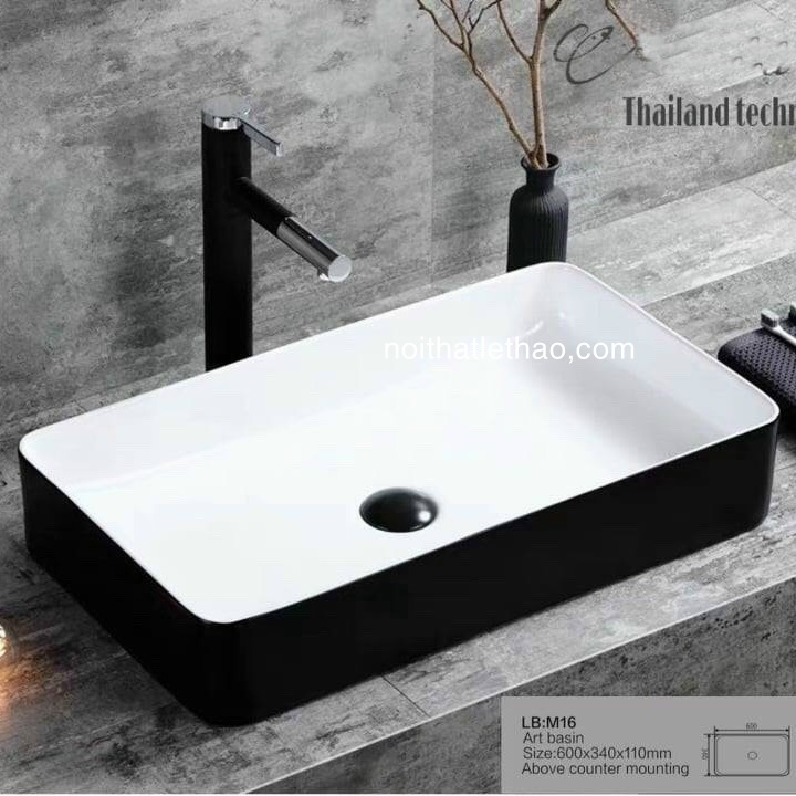 lavabo đặt bàn đen